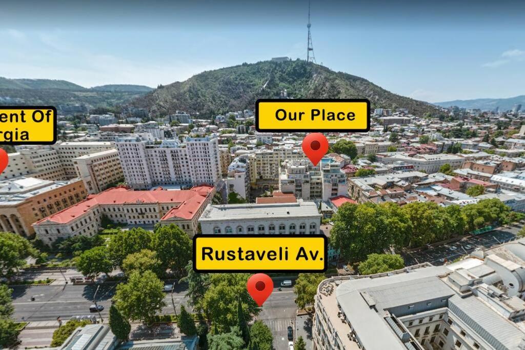 City Center 2Bdr Apartment Near Rustaveli Av. تبليسي المظهر الخارجي الصورة