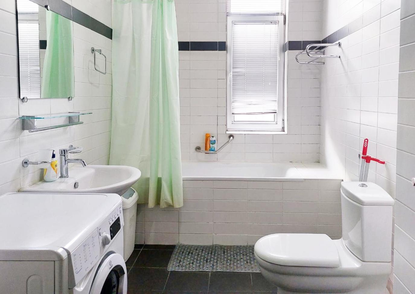 City Center 2Bdr Apartment Near Rustaveli Av. تبليسي المظهر الخارجي الصورة