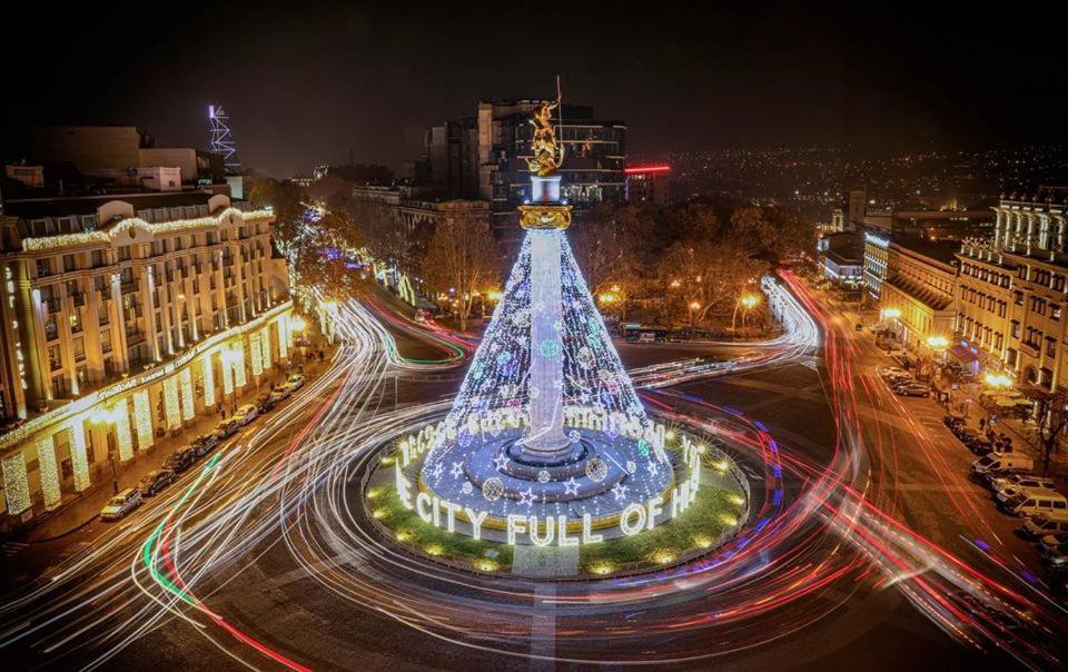 City Center 2Bdr Apartment Near Rustaveli Av. تبليسي المظهر الخارجي الصورة